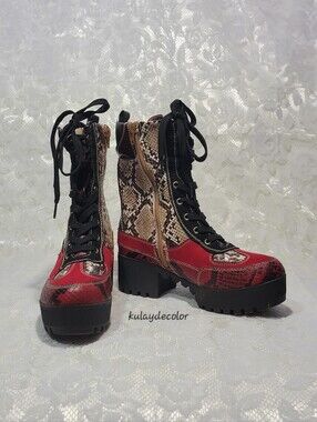 Rogue Helium Red Snake Print Platform Combat Boots Lace Up Punk Goth Y2K Size 7